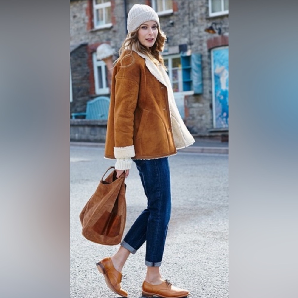 Celtic Co Classic Shearling Jacket. Whiskey - Picture 3 of 16